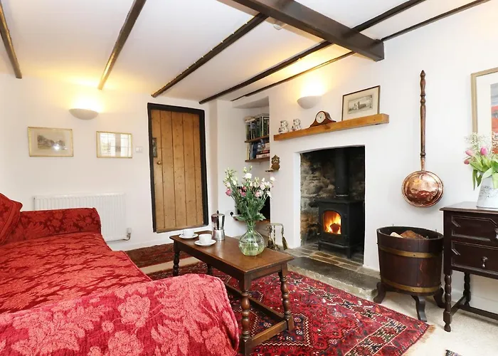 13 Castle Hill